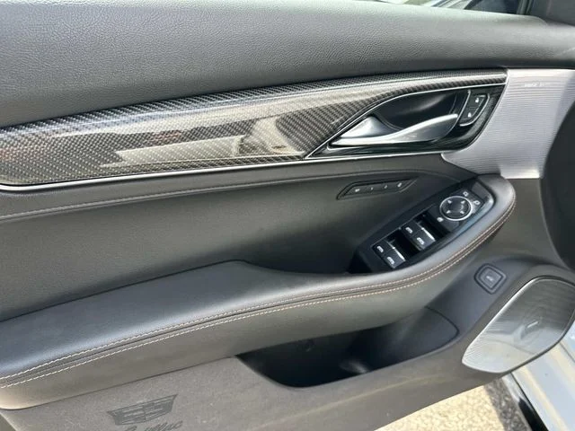 Used 2022 White Cadillac V-Series image 14