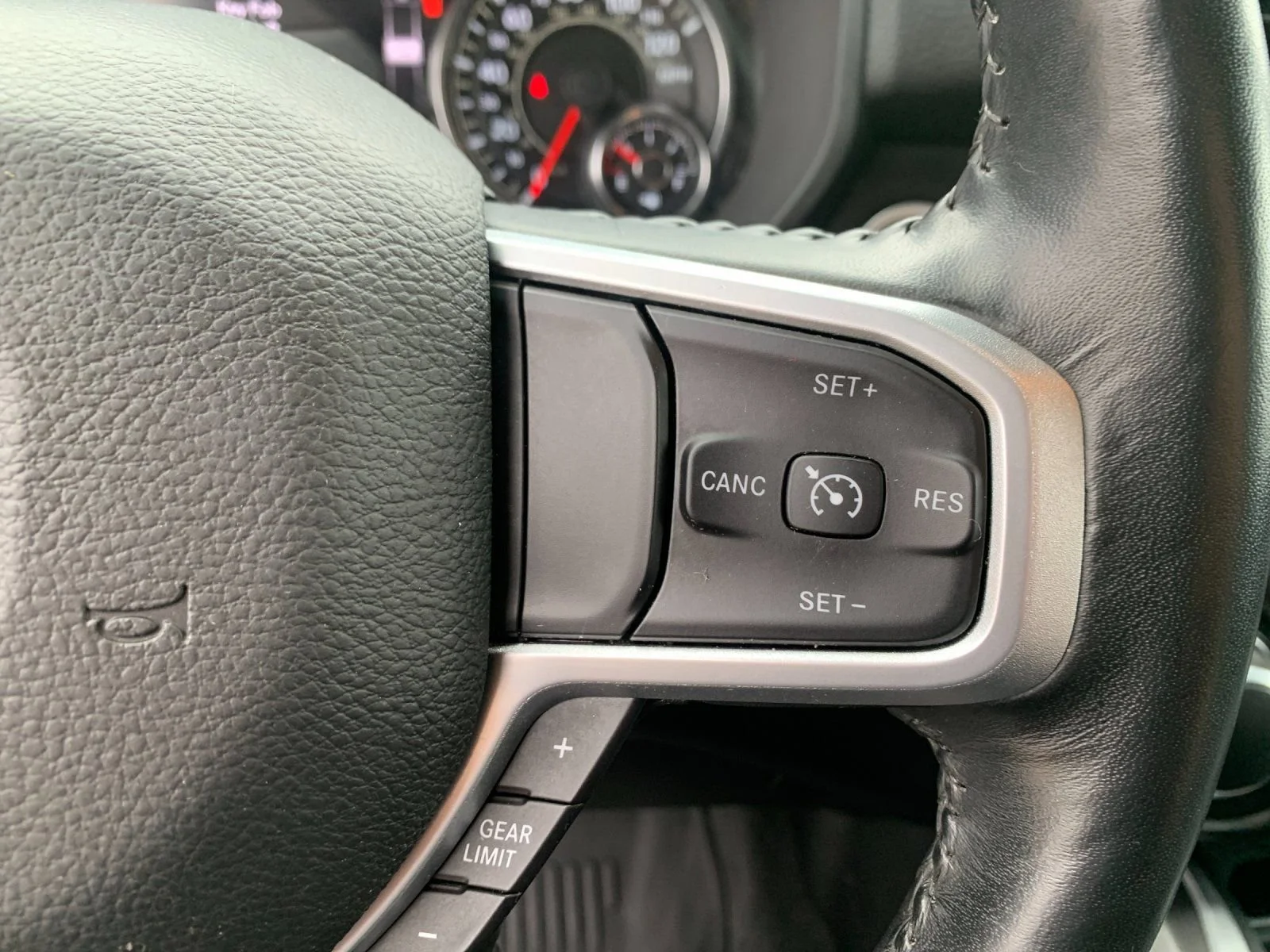 Used 2023 Bright White Cl Ram Big Horn image 27