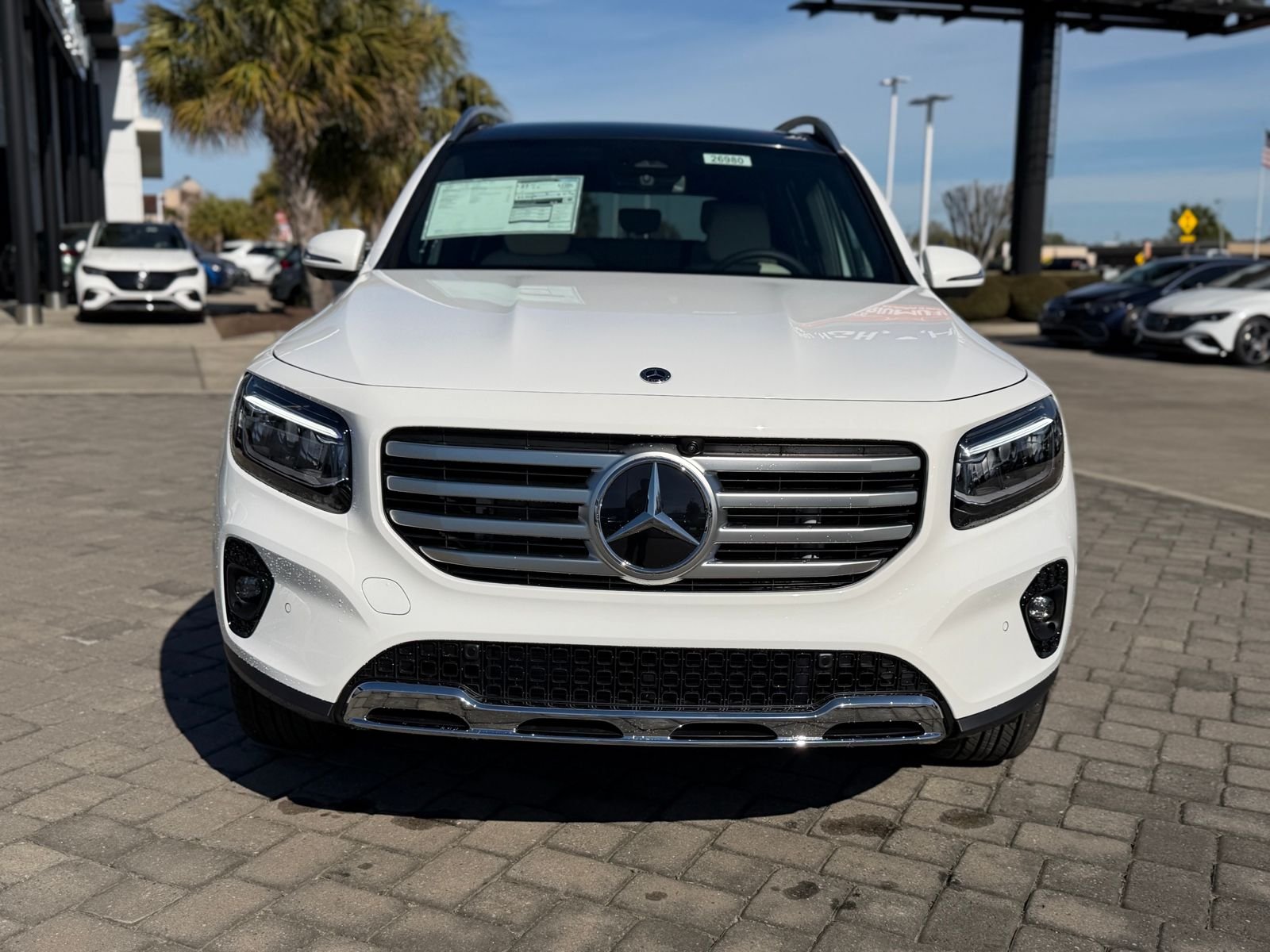 New 2026 Polar White Mercedes-Benz GLB 250 image 5