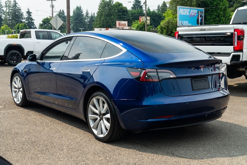 Used 2019 Deep Blue Metallic Tesla Performance image 3