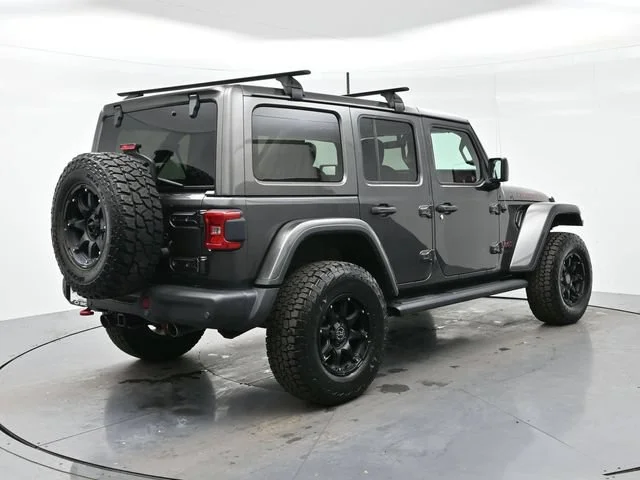 Used 2020 Granite Crystal Metallic Clearcoat Jeep Rubicon image 7