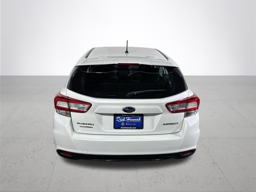 Used 2019 Crystal White Pearl Subaru 2.0i image 7