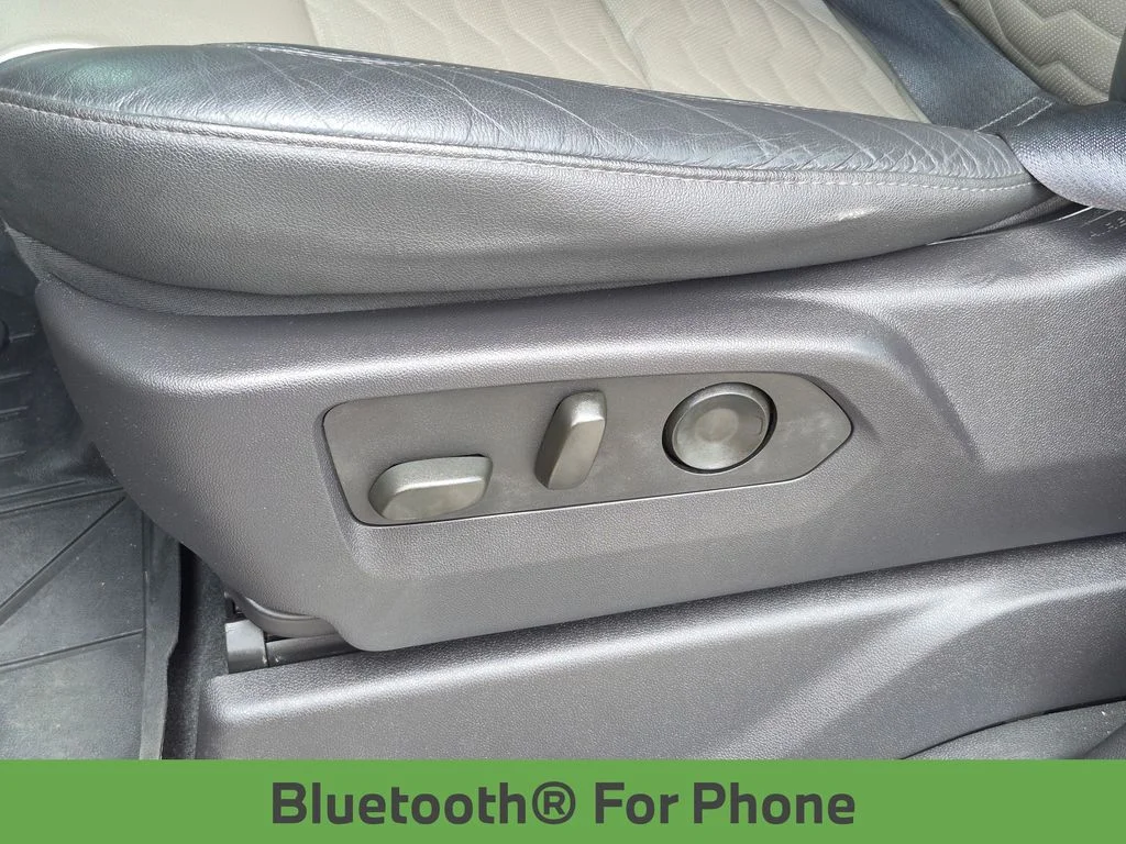 Used 2024 Gray Chevrolet ZR2 image 18