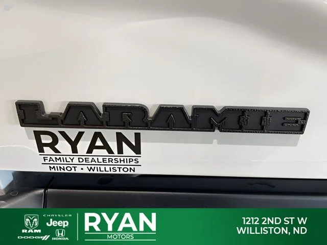 New 2026 Bright White Clear-Coat Exterior Paint RAM Laramie image 15