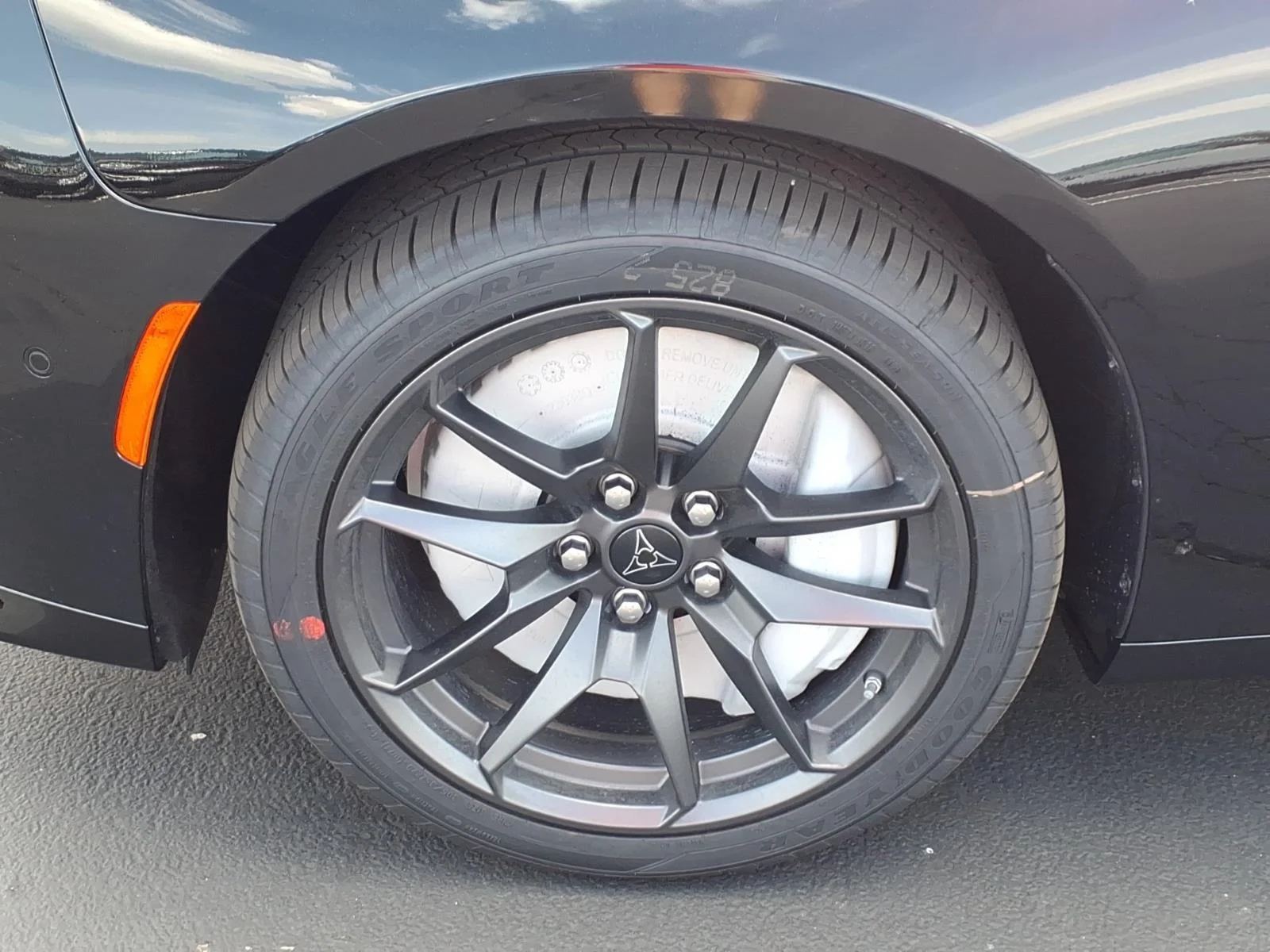 New 2026 Diamond Black Crystal Pearlcoat Dodge Scat Pack Plus image 21