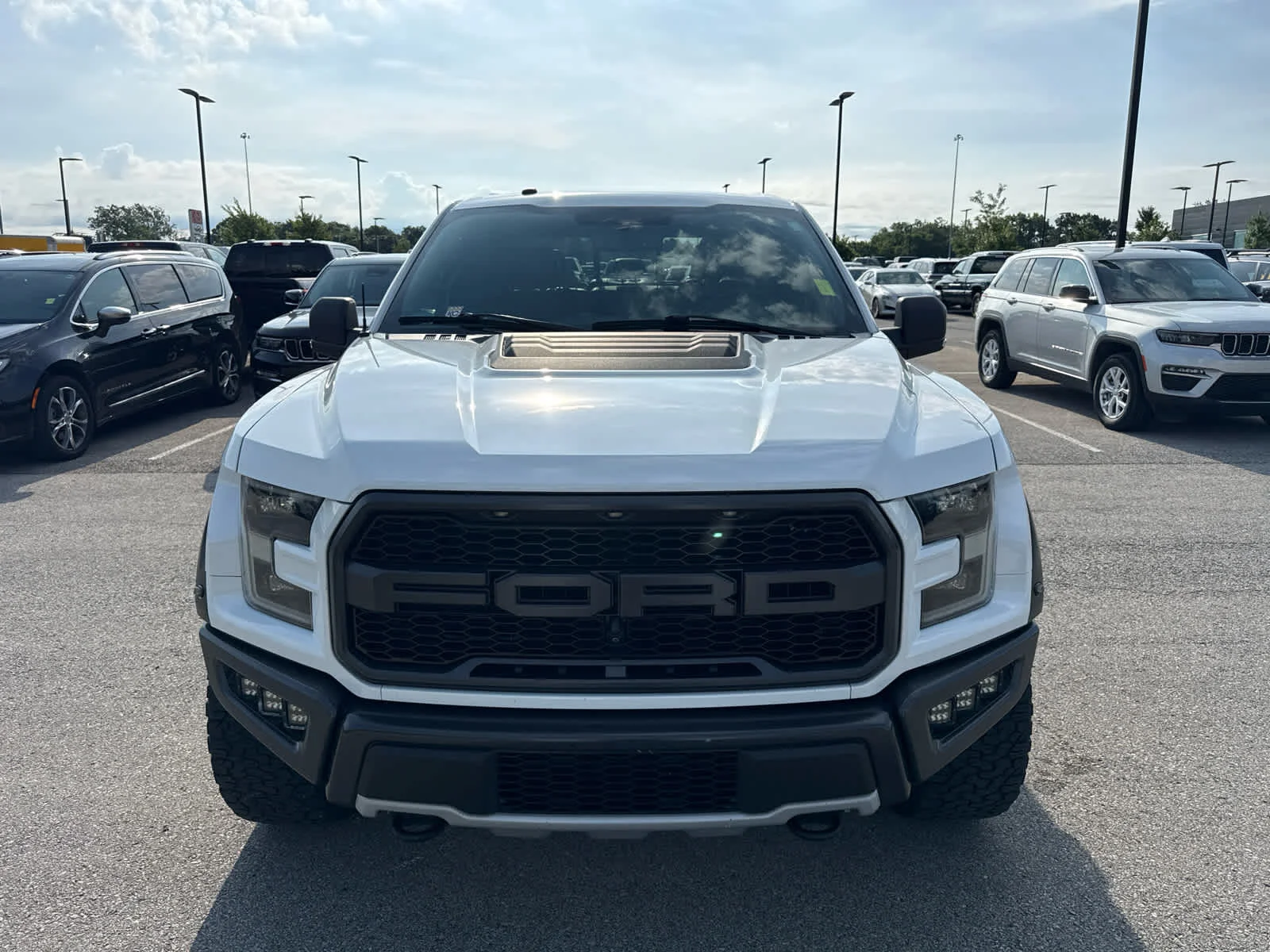 Used 2017 Ford F-150 Raptor with VIN 1FTFW1RG8HFA86200 for sale in Kansas City