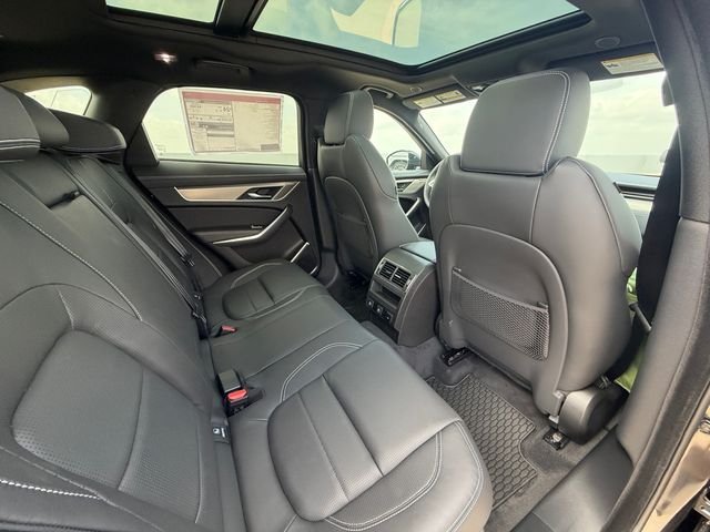 2026 Jaguar F-Pace R-Dynamic S - Photo 17