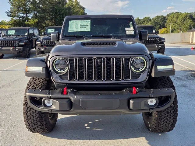 New 2027 Granite Crystal Metallic Clear-Coat Paint Jeep Rubicon image 2