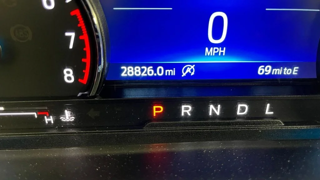 Used 2023 Blue Ford XLT image 9