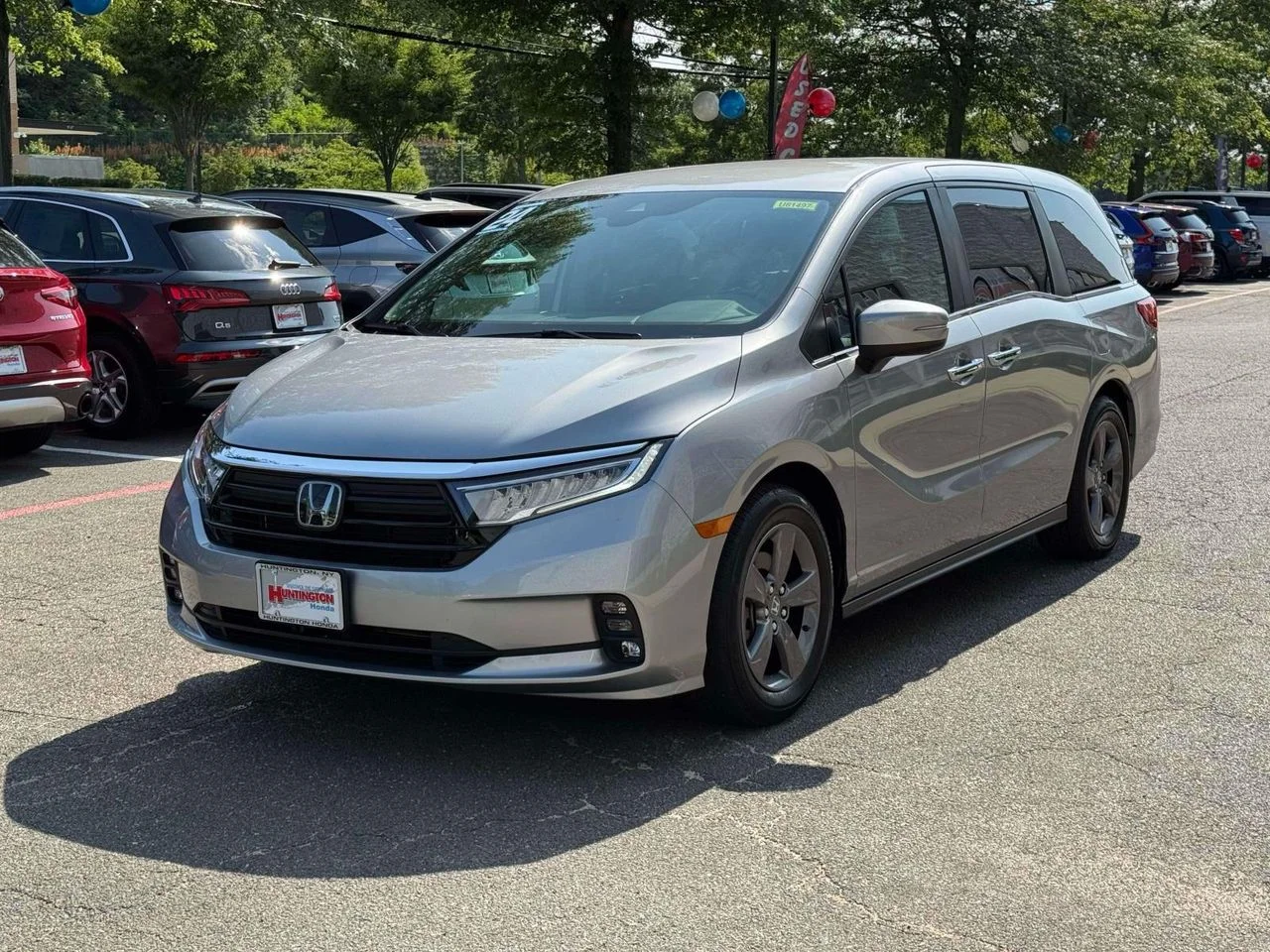 Used 2024 Lunar Silver Metallic Honda EX image 3