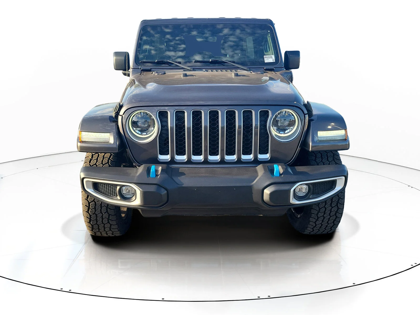 Certified Used 2023 Gray Jeep Sahara 4xe image 9