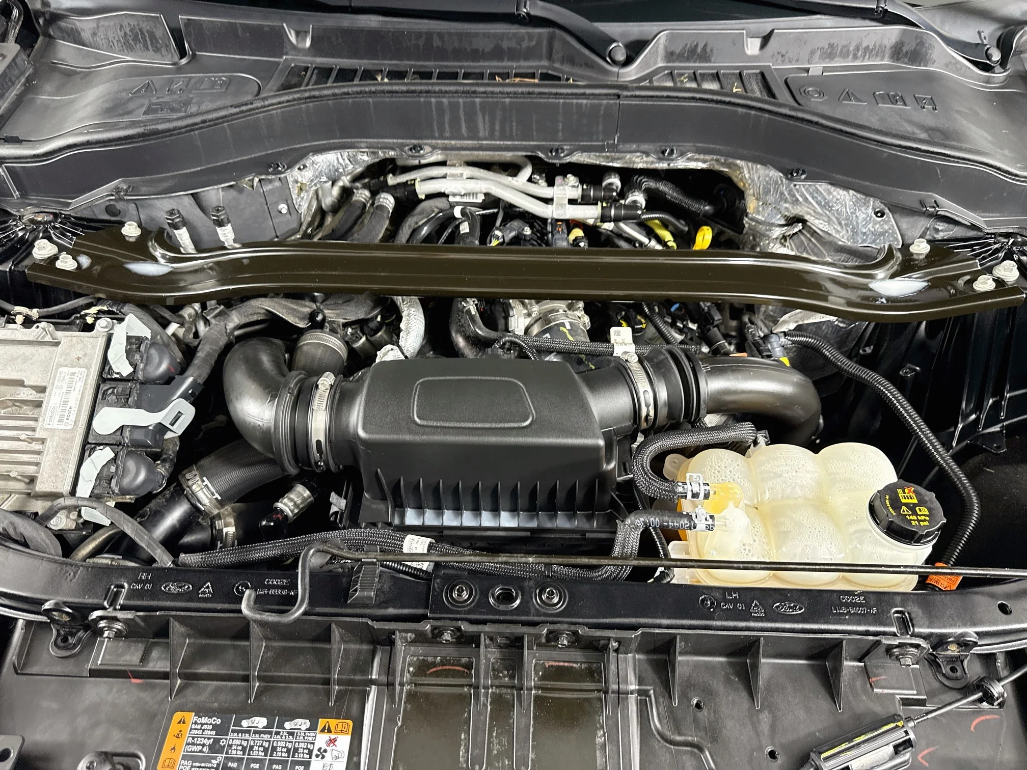 Used 2020 Magnetic Metallic Ford Platinum image 33