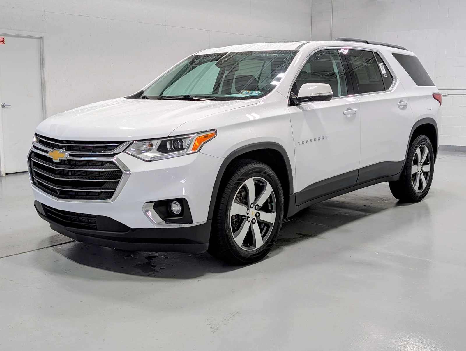 2020 Chevrolet Traverse LT Leather