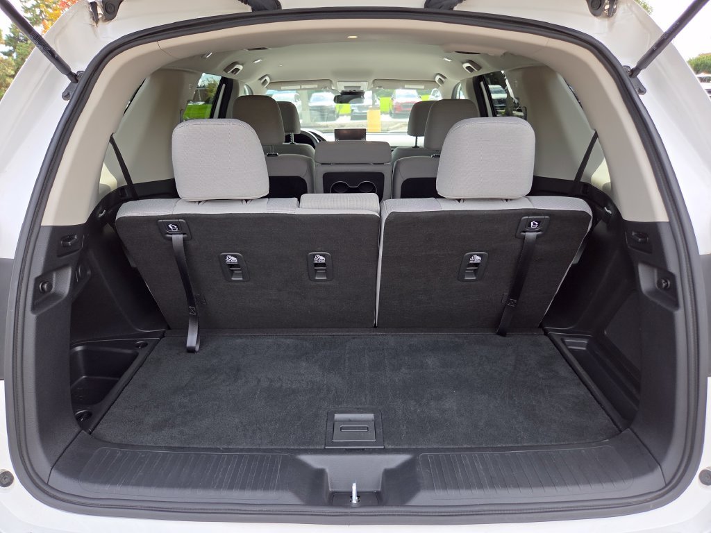 2024 Honda Pilot LX - Photo 24
