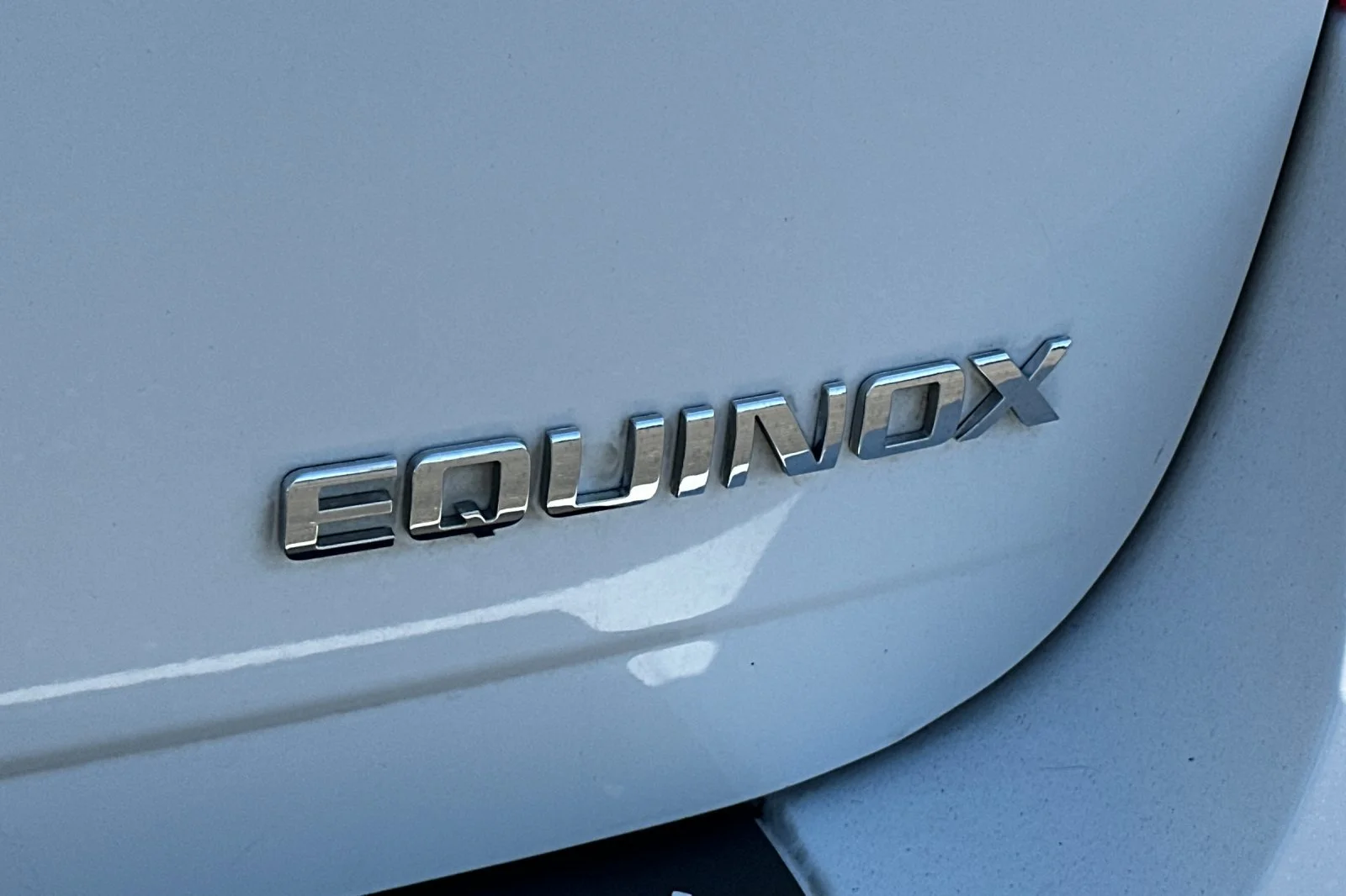 Used 2016 Summit White Chevrolet LS image 25