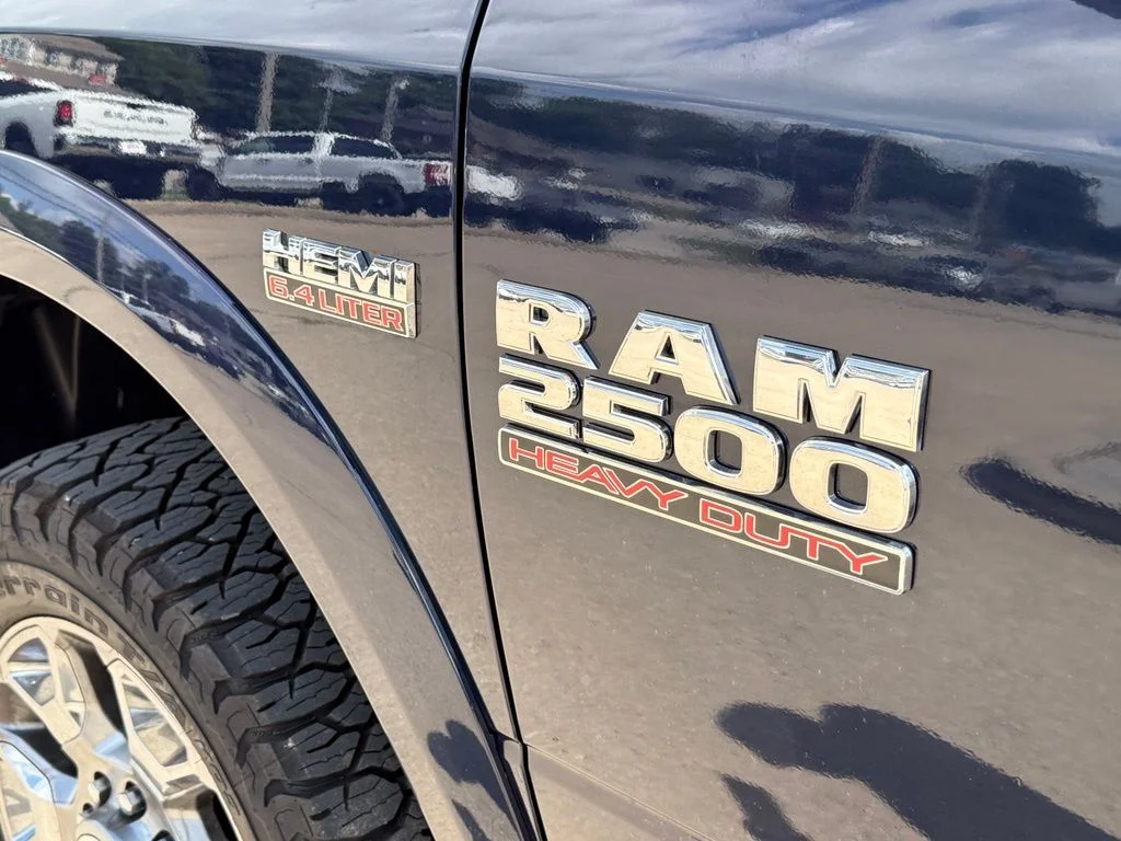 Used 2017 Blue Ram Laramie Longhorn image 11