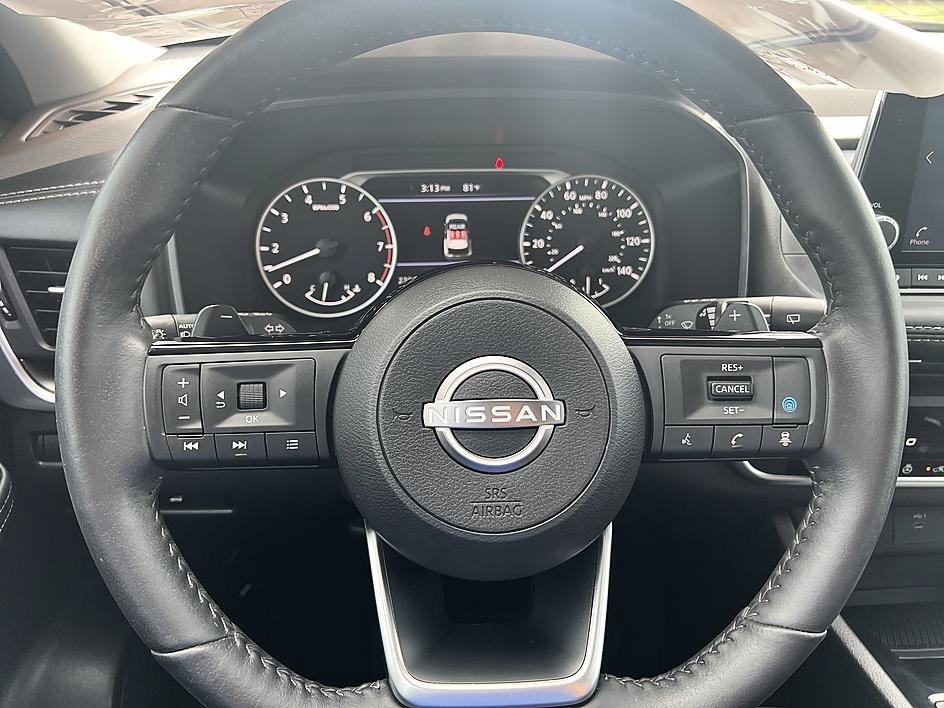 Used 2023 Gun Metallic Nissan SV image 23