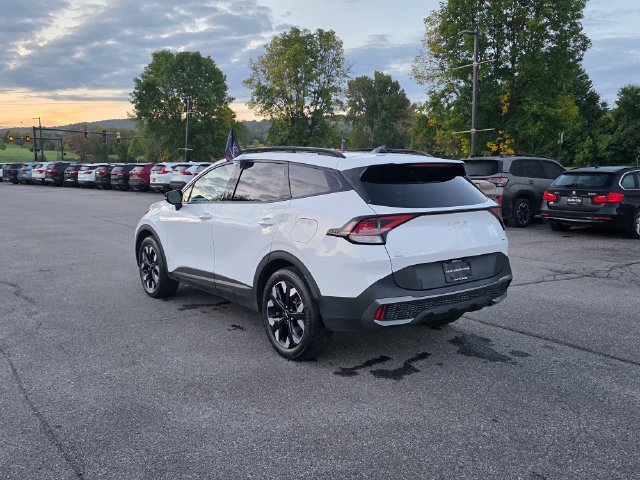 Used 2023 White Pearl Kia X-Line image 6