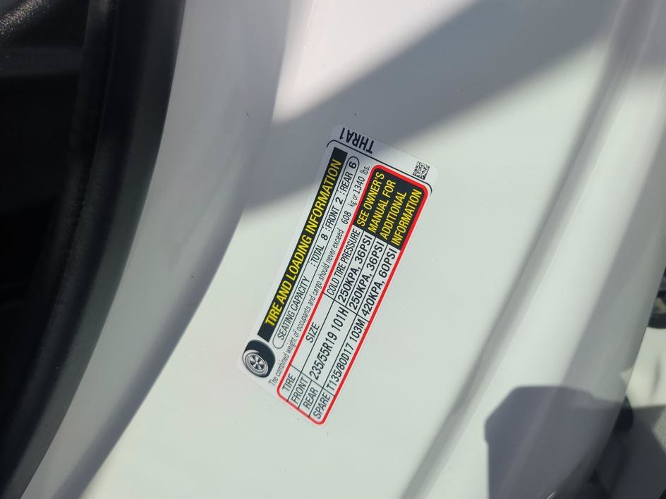 Used 2022 Platinum White Honda Elite image 31