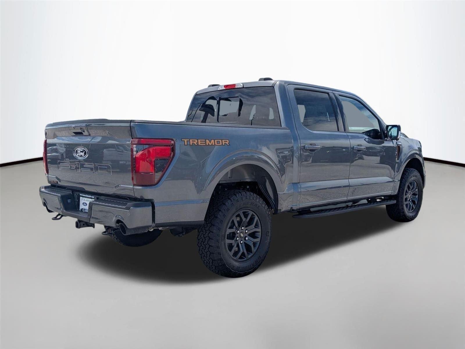 New 2026 Carbonized Gray Metallic Ford Tremor® image 5