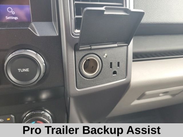 Used 2020 Black Ford XLT image 13