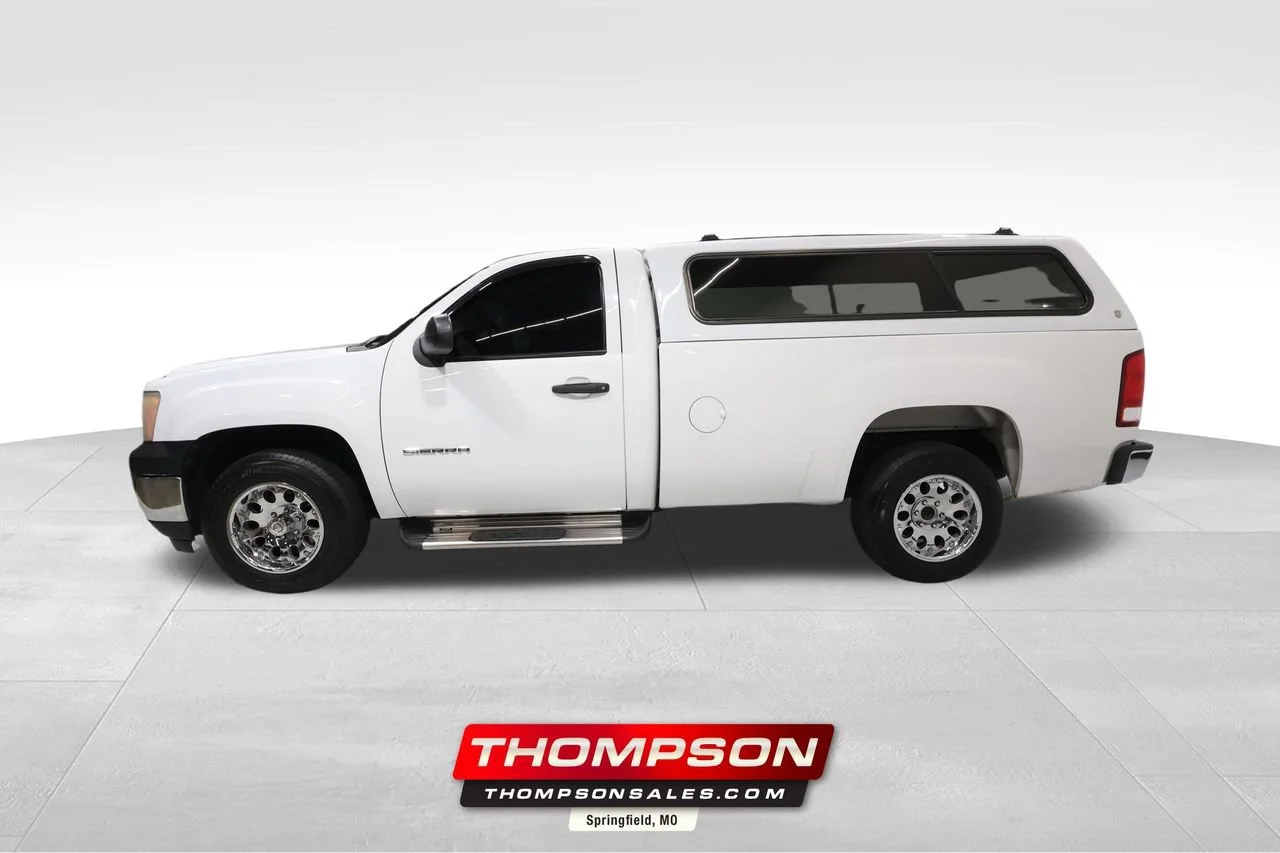 Used 2010 SUMMIT WHITE GMC Work Truck image 1
