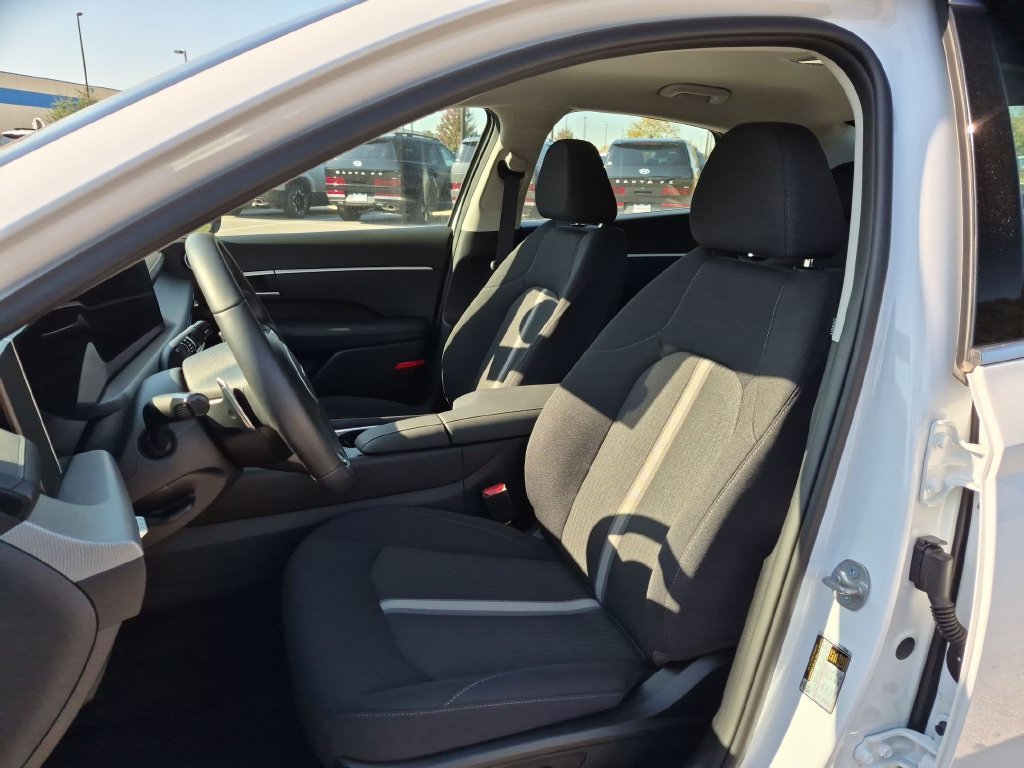 Certified Used 2026 White Hyundai SEL Sport image 12