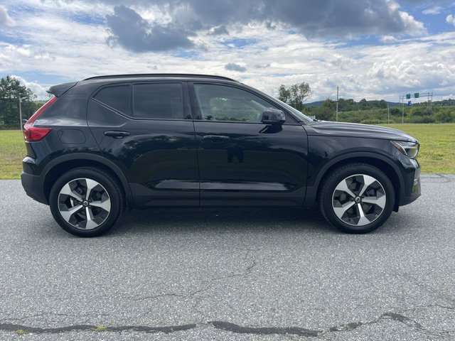 Used 2024 Black Volvo  image 5
