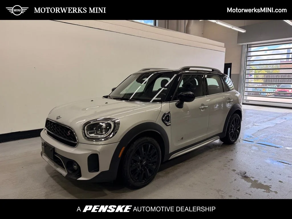 2022 MINI Countryman Cooper S ALL4's photo