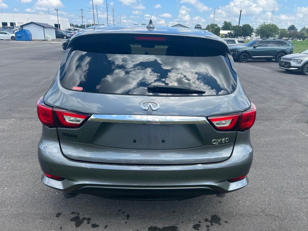 Used 2016 Graphite Shadow INFINITI Base image 4