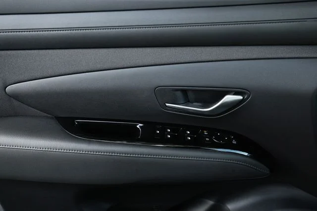 Certified Used 2025 Phantom Black Hyundai Limited image 13