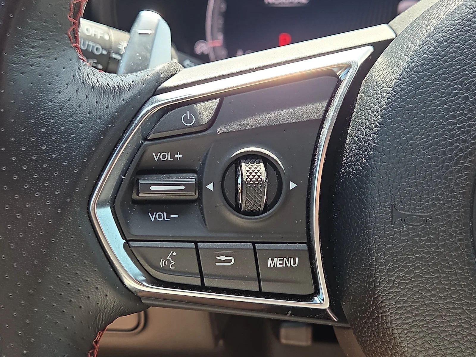 Used 2025 Platinum White Pearl Acura w/A-Spec Package image 21