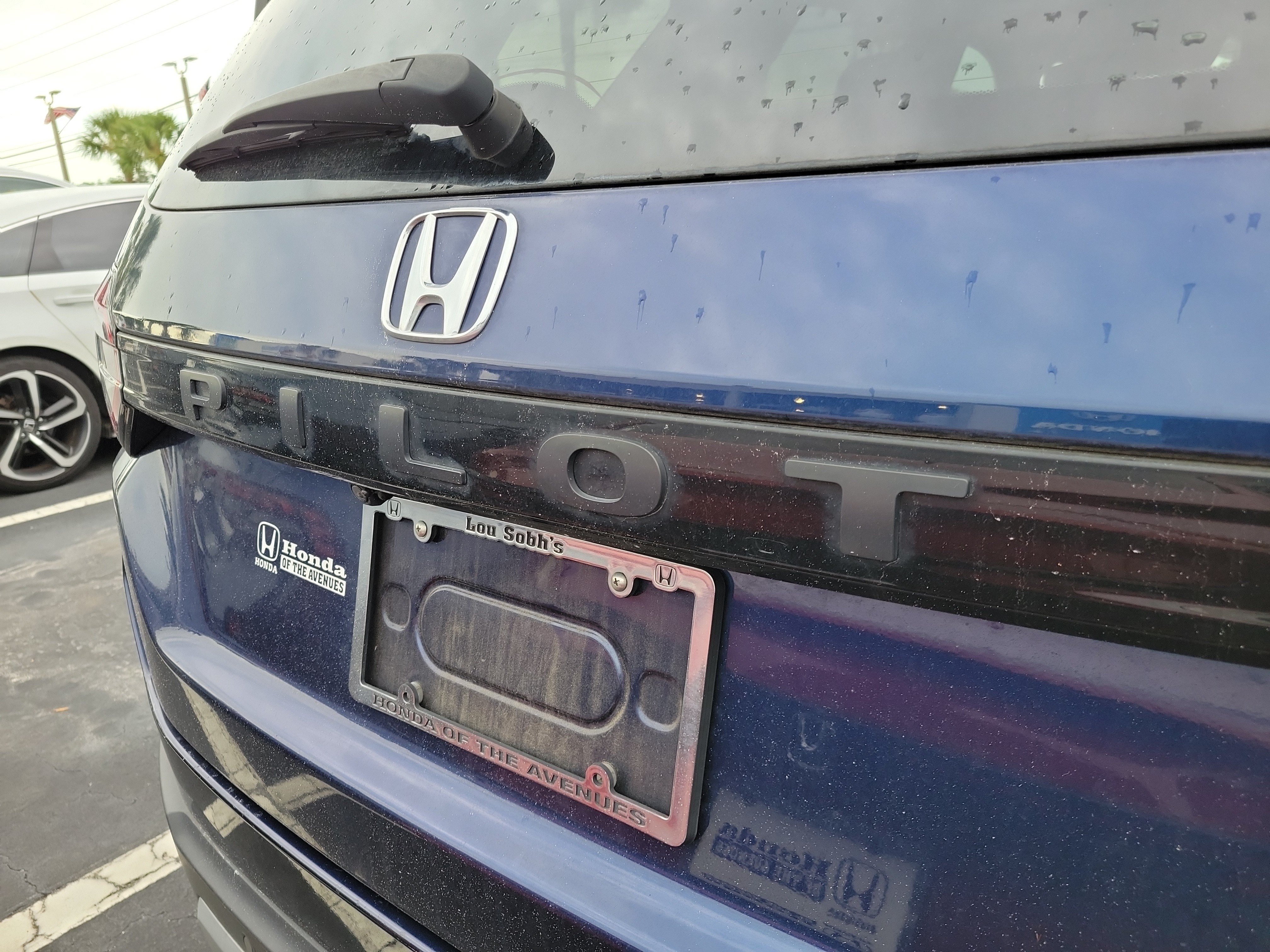 Certified Used 2024 Obsidian Blue Pearl Honda 2WD EX-L 7P image 31