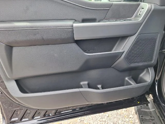 New 2026 Antimatter Blue Metallic Ford XLT image 18
