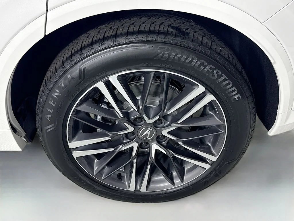 Certified Used 2026 Silver Acura Advance Package image 32