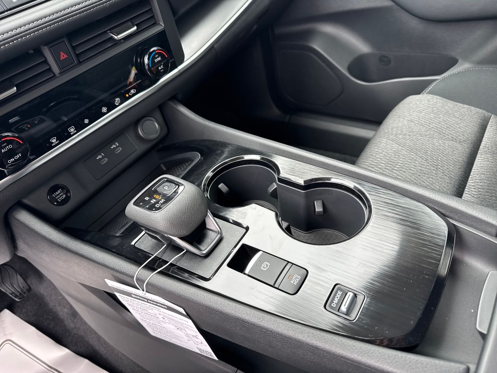 New 2026 Nissan Rogue SV 4D Sport Utility