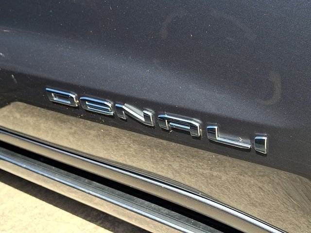 Used 2020 Gray GMC Denali image 13