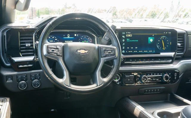 Used 2024 Gray Chevrolet LTZ image 13