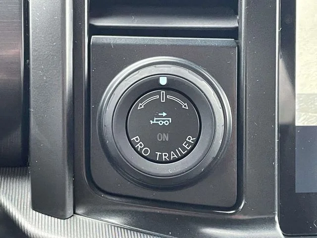 New 2026 Agate Black Metallic Ford Lariat® image 29