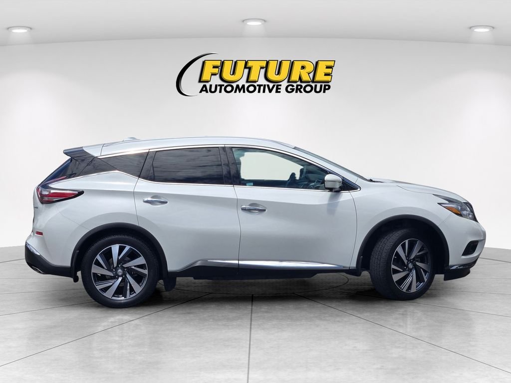 Used 2015 White Nissan Platinum image 3