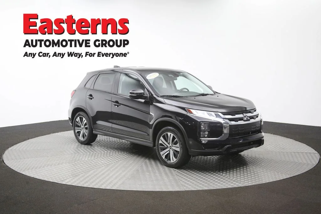 Used 2023 Black Mitsubishi 2.0 SE image 48