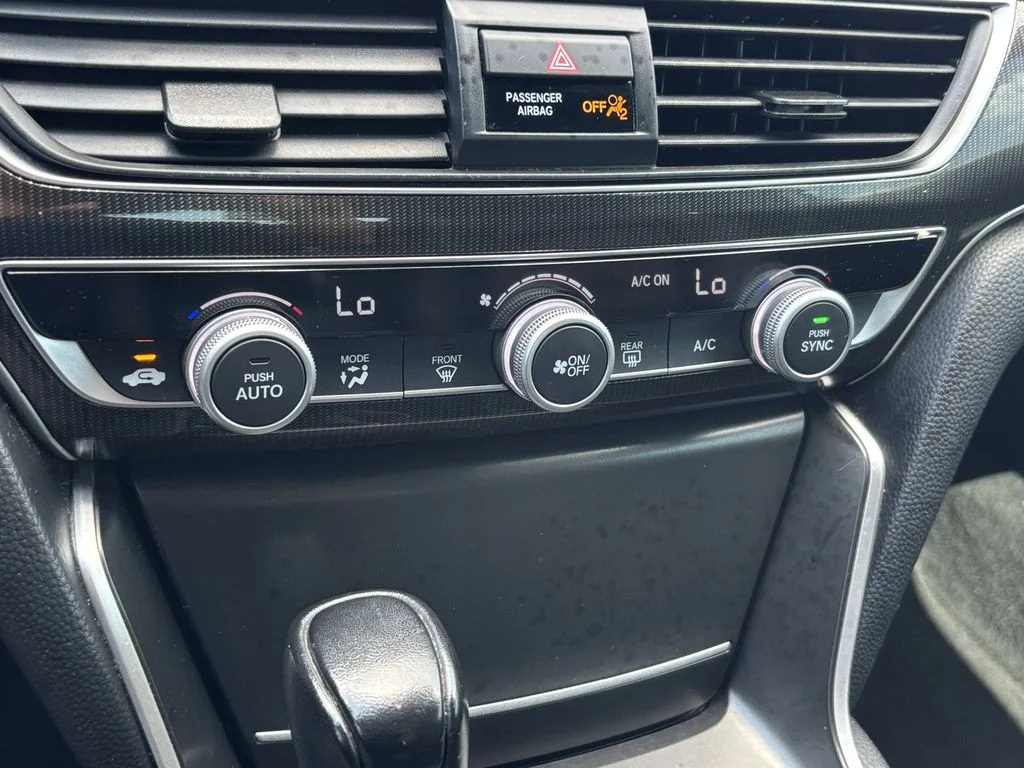 Used 2019  Honda Sport image 27