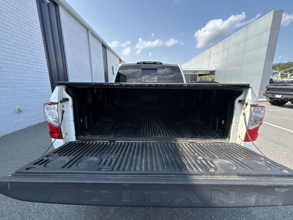 Used 2018 White Nissan SV image 19