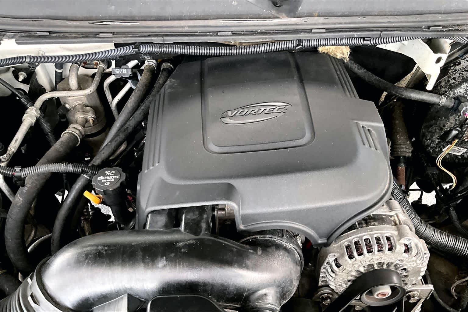 Used 2012 White Diamond Tricoat GMC Denali image 32
