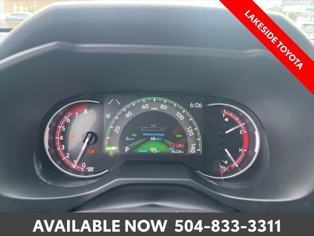 Certified Used 2025 ICE CAP Toyota  image 31