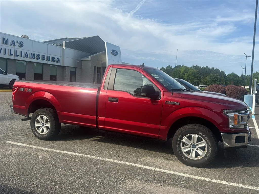 Used 2019 Ruby Red Metallic Tinted Clearcoat Ford XLT image 3