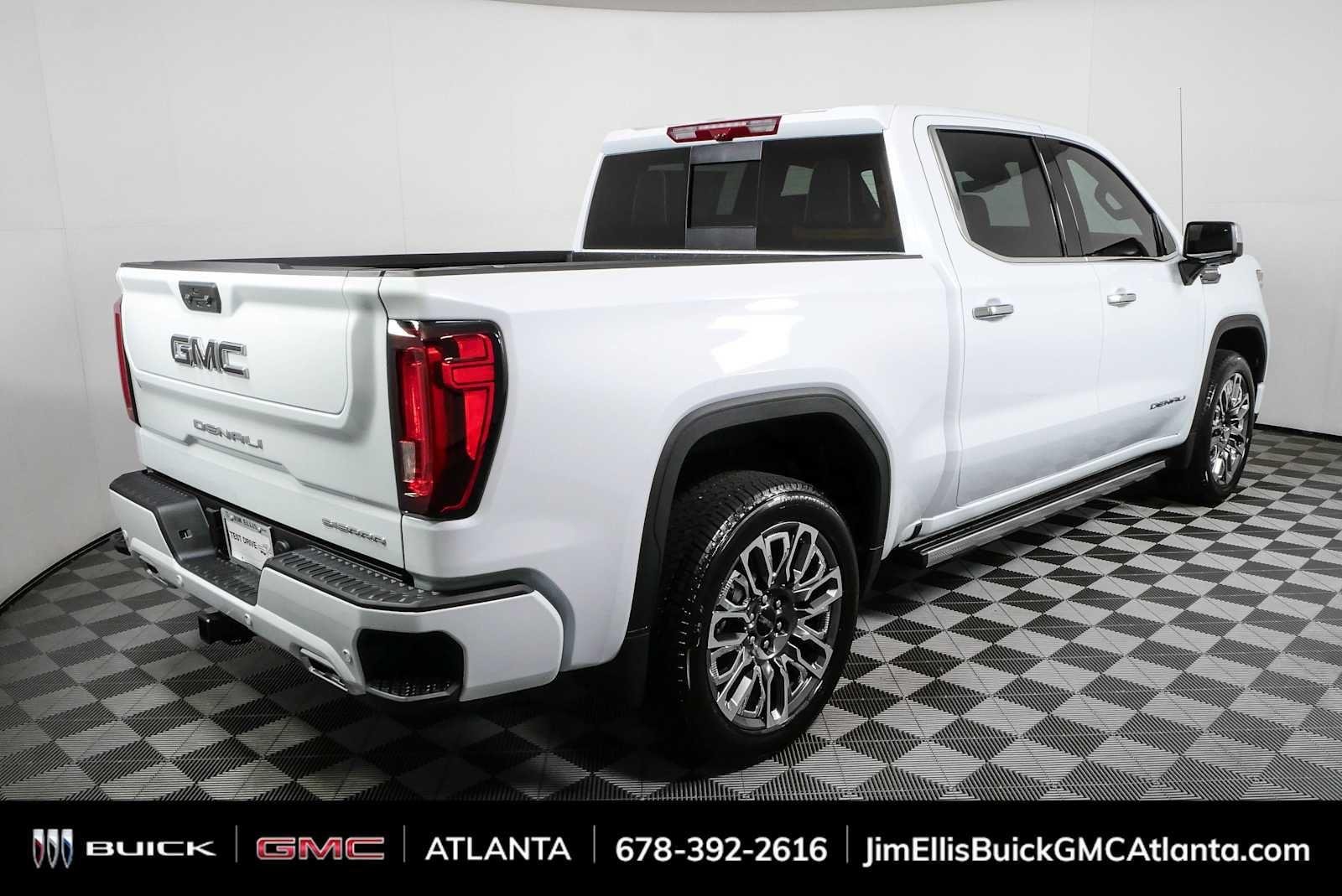 New 2026 Glacier White Tricoat GMC Denali Ultimate image 3