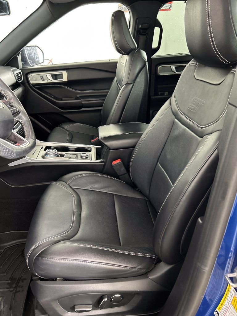 Used 2020 Blue Ford ST image 12