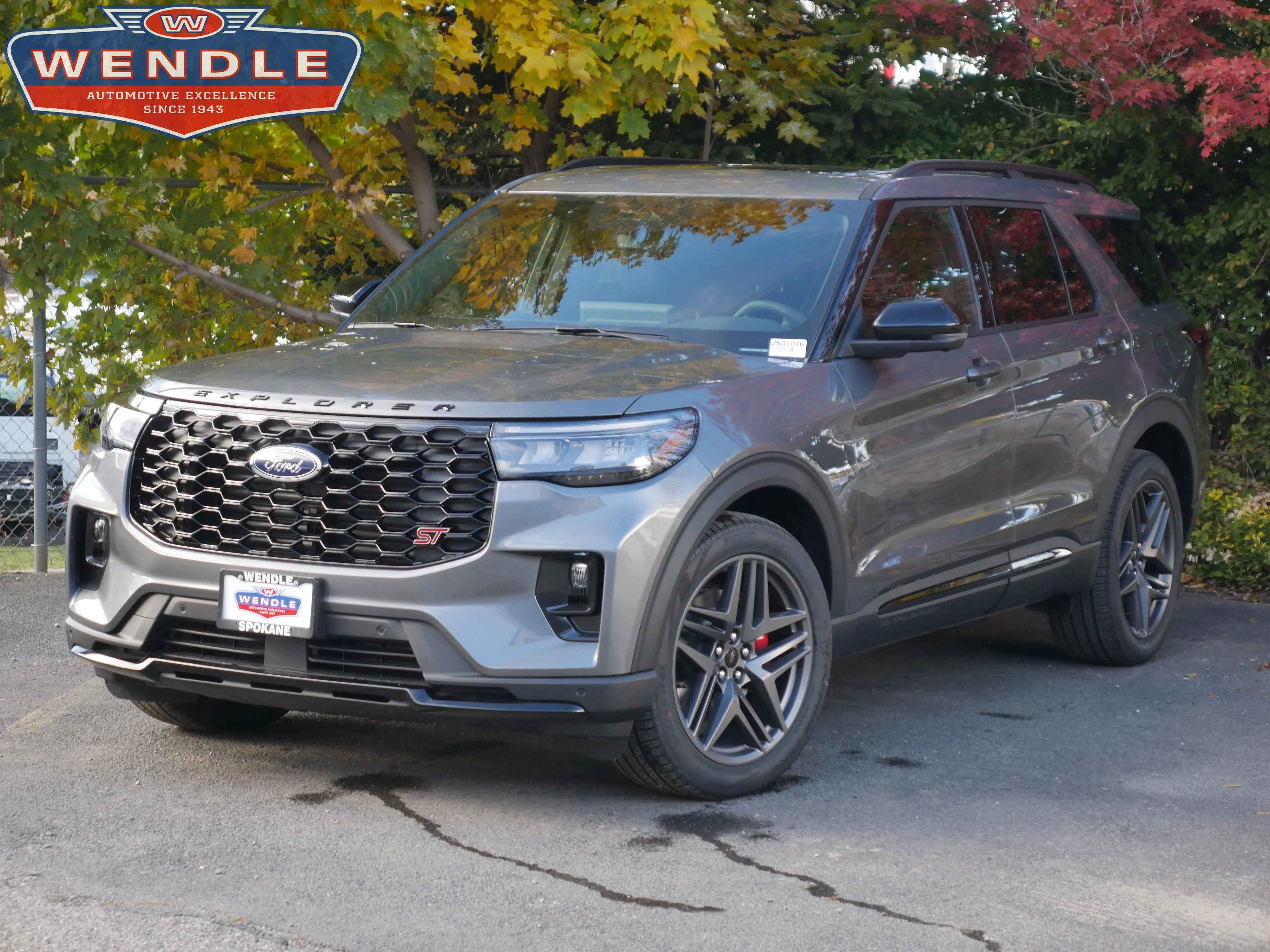 2026 Ford Explorer ST 4WD's photo