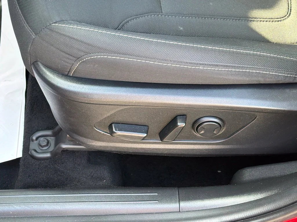 Used 2024 Red Hyundai SEL image 18